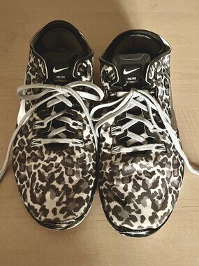 Nike Women’s Grey Leopard-Print Athletic Sneakers, Size 9